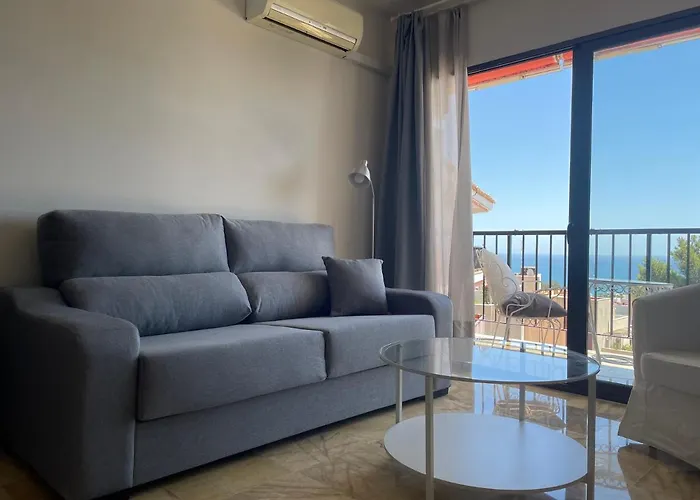 Calma Tuga Con Parking